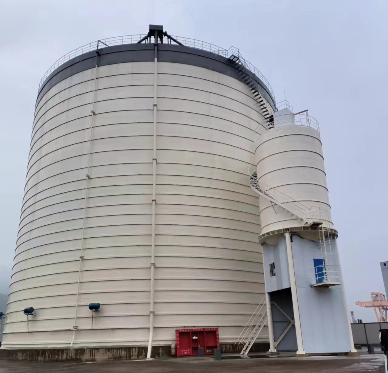 桓仁10万吨水泥钢板库